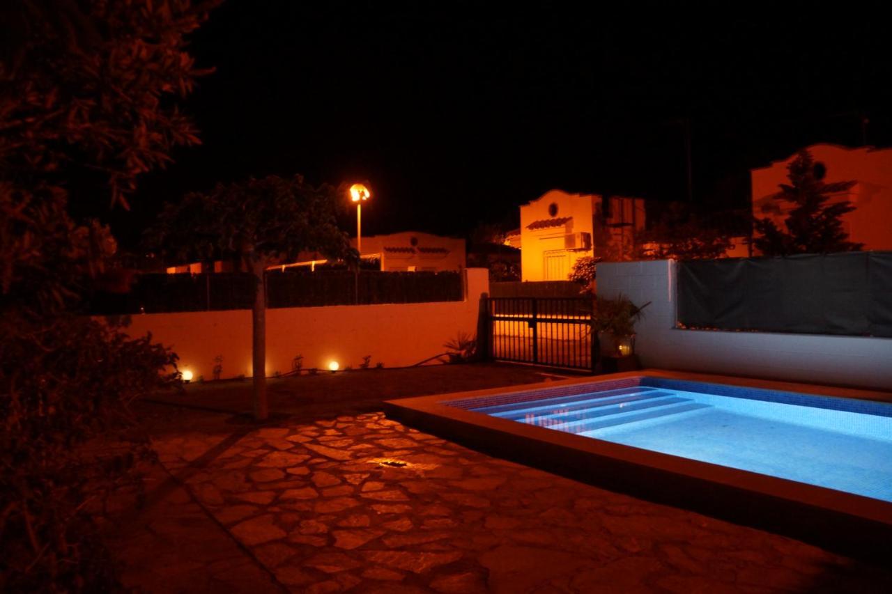 Laila Villa Riumar Exterior photo